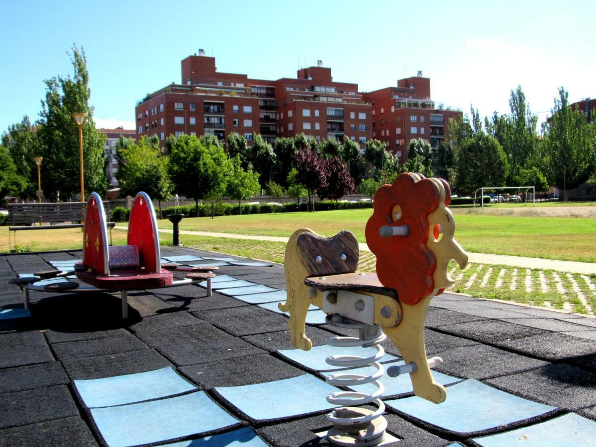 Www Parques De La Catedral Travel Com Parking Privado Gratis Lägenhet León Exteriör bild